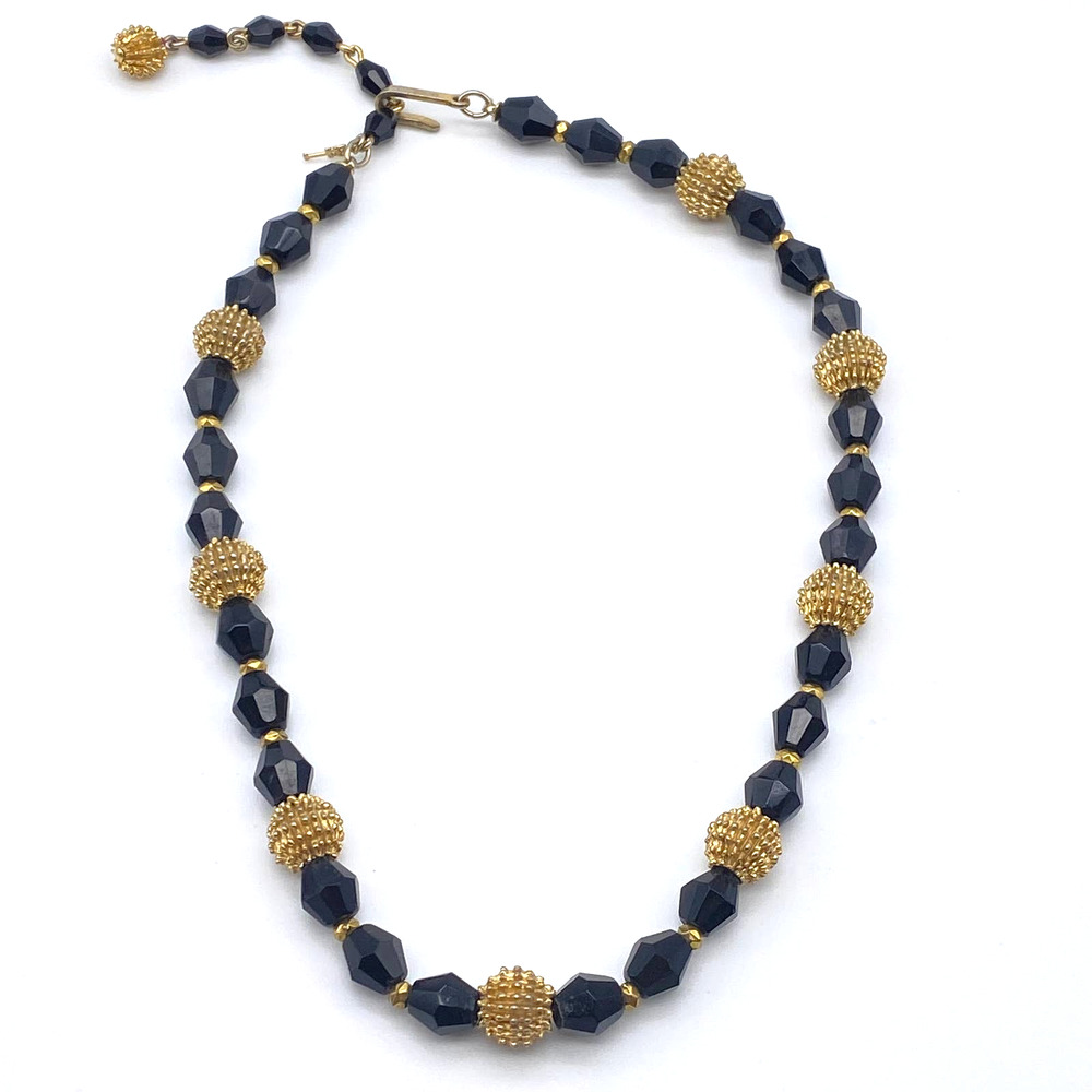 TRIFARI Necklace Electra Collection Black, Gold Vintage Adjustable EUC